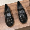 샤넬  G45280 페이턴트 턴락 메리제인 슈즈