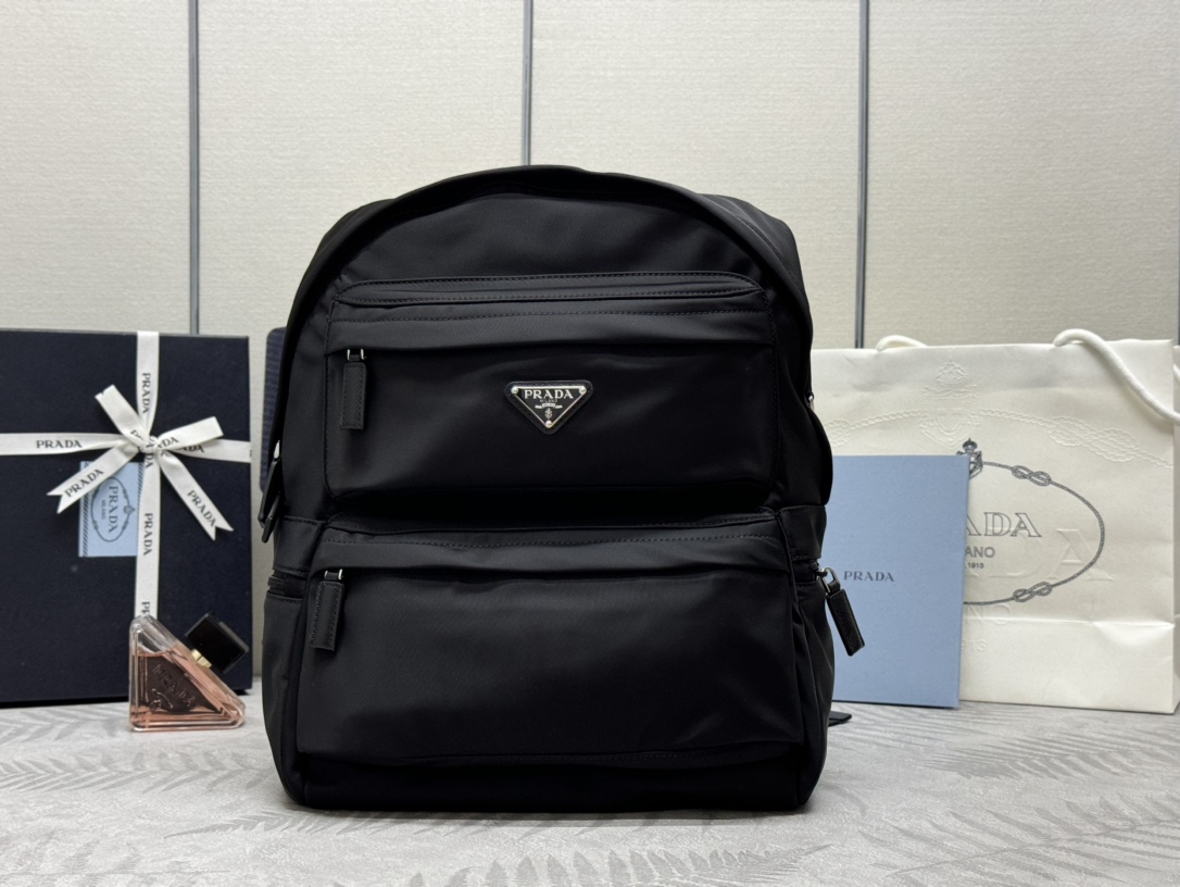 프라다  나일론 백팩 2VZ025 29×40×17cm