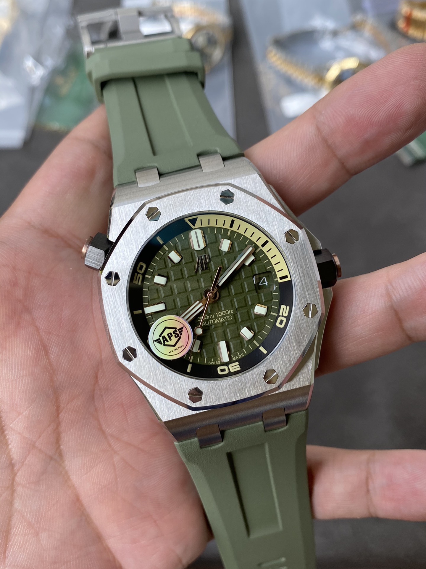 APS l 4302 l 42mm l 오데마피게 15720