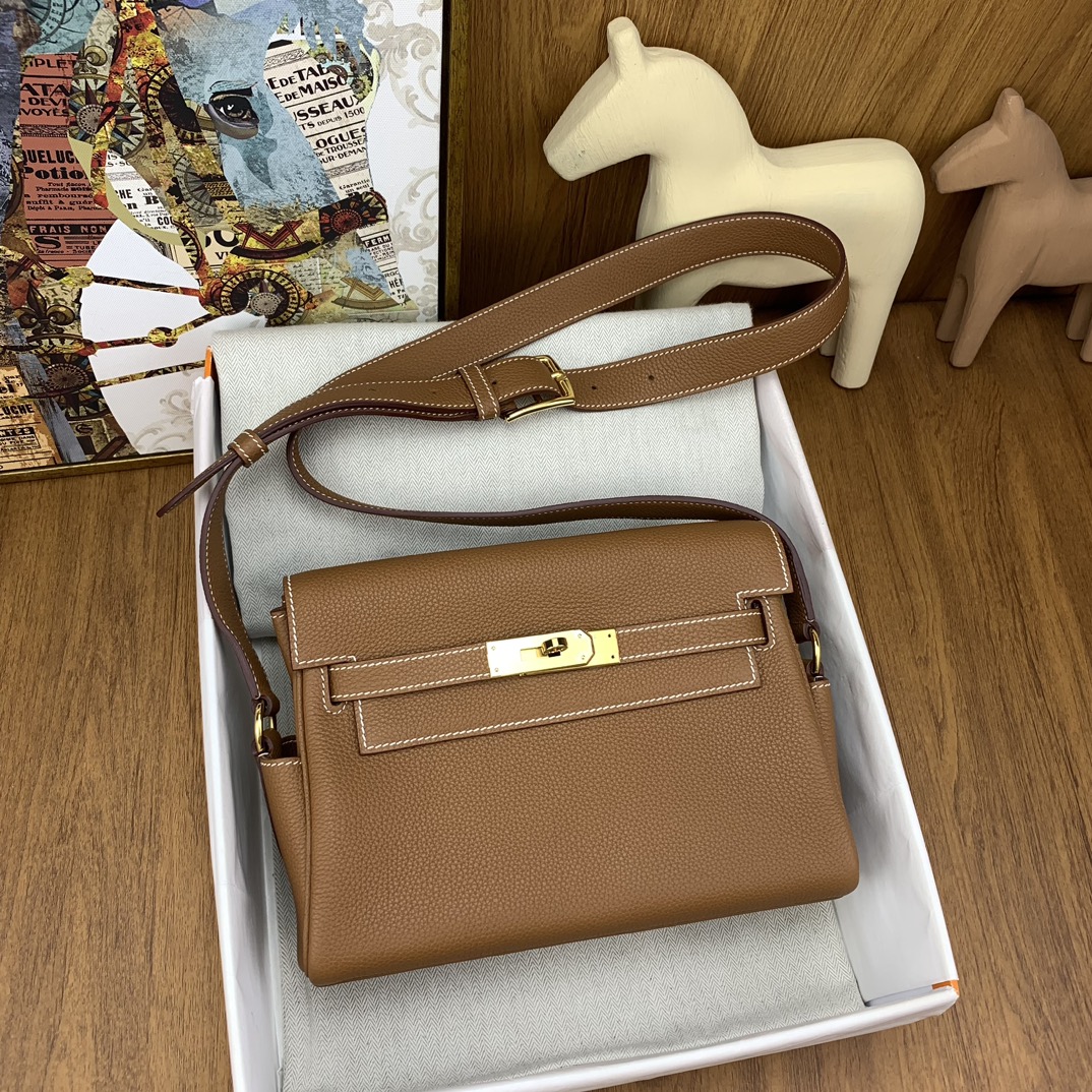 에르메스 Kelly Messenger PM  25cm