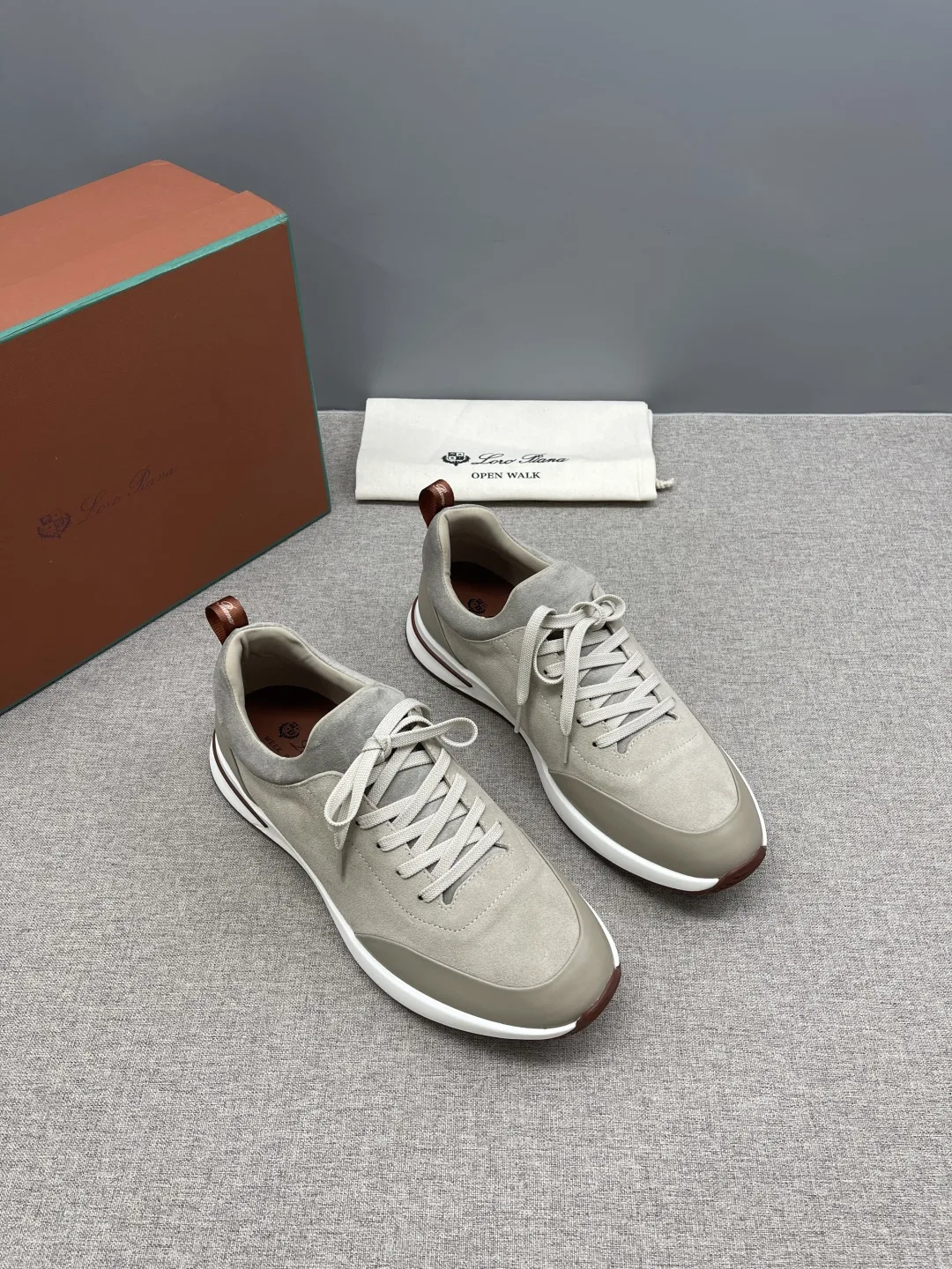 로로 피아나 Revano Sneaker